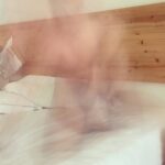 Paco León Instagram - Ectoplasma: Sustancia blanquecina y vaporosa que un médium emite por la boca, en determinadas circunstancias (durante la comunicación con espíritus y otras fuerzas ocultas), y con la que se forman apariencias de seres vivos o de objetos.