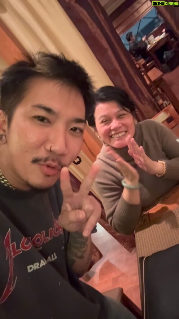 Padung Songsang Instagram - อาหารไทยที่ญี่ปุ่น มานี่จบ อร่อยสัส #ตลกรูปหล่อพ่อรวยรถเก๋งติดแก๊สแจ๊สสปุ๊กนิคปาปิยองกุ๊กกุ๊ก #jasminethai @daungruthaitakagi 🤡🤡🤡🤡🤡🤡🤡🤡🤡🤡🤡🤡🤡🤡🤡🤡🤡🤡🤡🤡🤡🤡🤡🤡🤡🤡🤡🤡🤡