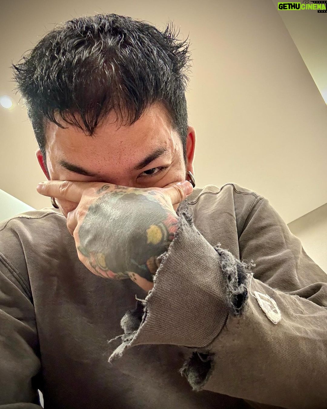 Padung Songsang Instagram - ให้ฟ้าประทานพร ให้ผมแจ่มใสในทุกวัน สาธุ 🤡🤡🤡🤡🤡🤡🤡🤡🤡🤡🤡🤡🤡 #ตลกรูปหล่อพ่อรวยรถเก๋งติดแก๊สแจ๊สสปุ๊กนิคปาปิยองกุ๊กกุ๊ก