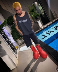 Padung Songsang Instagram - Big red boot #bigredboots #jspkkstore #ตลกรูปหล่อพ่อรวยรถเก๋งติดแก๊สแจ๊สสปุ๊กนิคปาปิยองกุ๊กกุ๊ก 🤡🤡🤡🤡🤡🤡🤡🤡🤡🤡🤡🤡🤡🤡🤡🤡🤡🤡🤡🤡🤡🤡 @jspkk_store 🤡