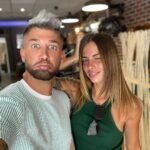 Paga Instagram - COUP DE FOUDRE 😻 NOTRE TOUTE PREMIÈRE PHOTO 🫶 Cette année et spécial et magique avec l’arrivé de notre bébé 👶 Je suis sur mon petit ⛅️ J ai pas de mot pour expliquer mon amour, @giuseppacrl Depuis le 1 et jour je savais que c était toi .. Tu es unique @giuseppacrl et surtout drôle 🤣 💕 I LOVE YOU 💕 BONNE SAINT VALENTIN 💘 A TOUS ET POUR LES CÉLIBATAIRES L AMOUR ARRIVE TÔT OU TARD 🙏🏻♥️