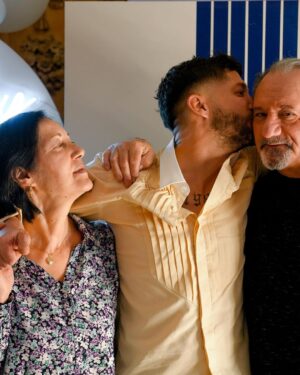 Paga Instagram - Un grand merci pour tous vos messages 35 ans, je vais être papa là plus belle chose au monde merci infiniment à la femme la plus parfaite de l univers @giuseppacrl ♥️🫄 une femme exemplaire..