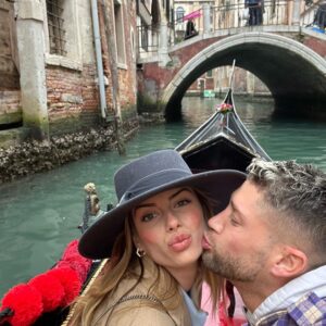 Paga Instagram - Joyeux Saint-Valentin ♥️ @giuseppacrl ♥️