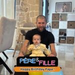 Paga Instagram - « Happy Birthday Papa ! » La famille ma fille elle m’a fait le plus beau des cadeaux on est d’accord ? 🫶🏻 Marseille, France
