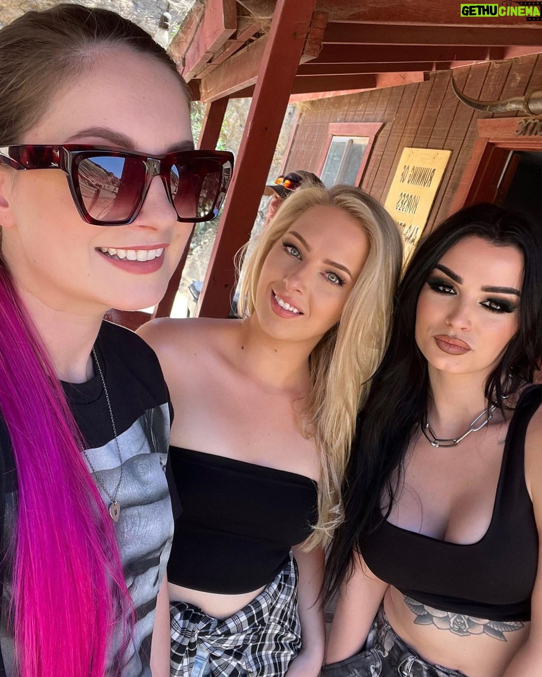 Paige Instagram - Had so much fun getting back on a horse again. It’s been years and I missed it alot! 🥹 Thanks to @taylorey and @raquellie arranging it! A lovely surprise 💛 Sunset Ranch Hollywood