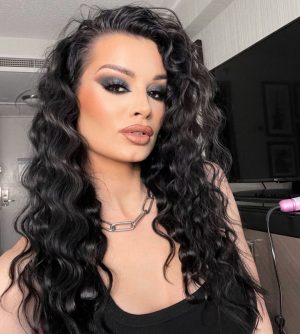 Saraya-Jade Bevis Instagram - I need @zac_phoenix to glam me every day of my life.