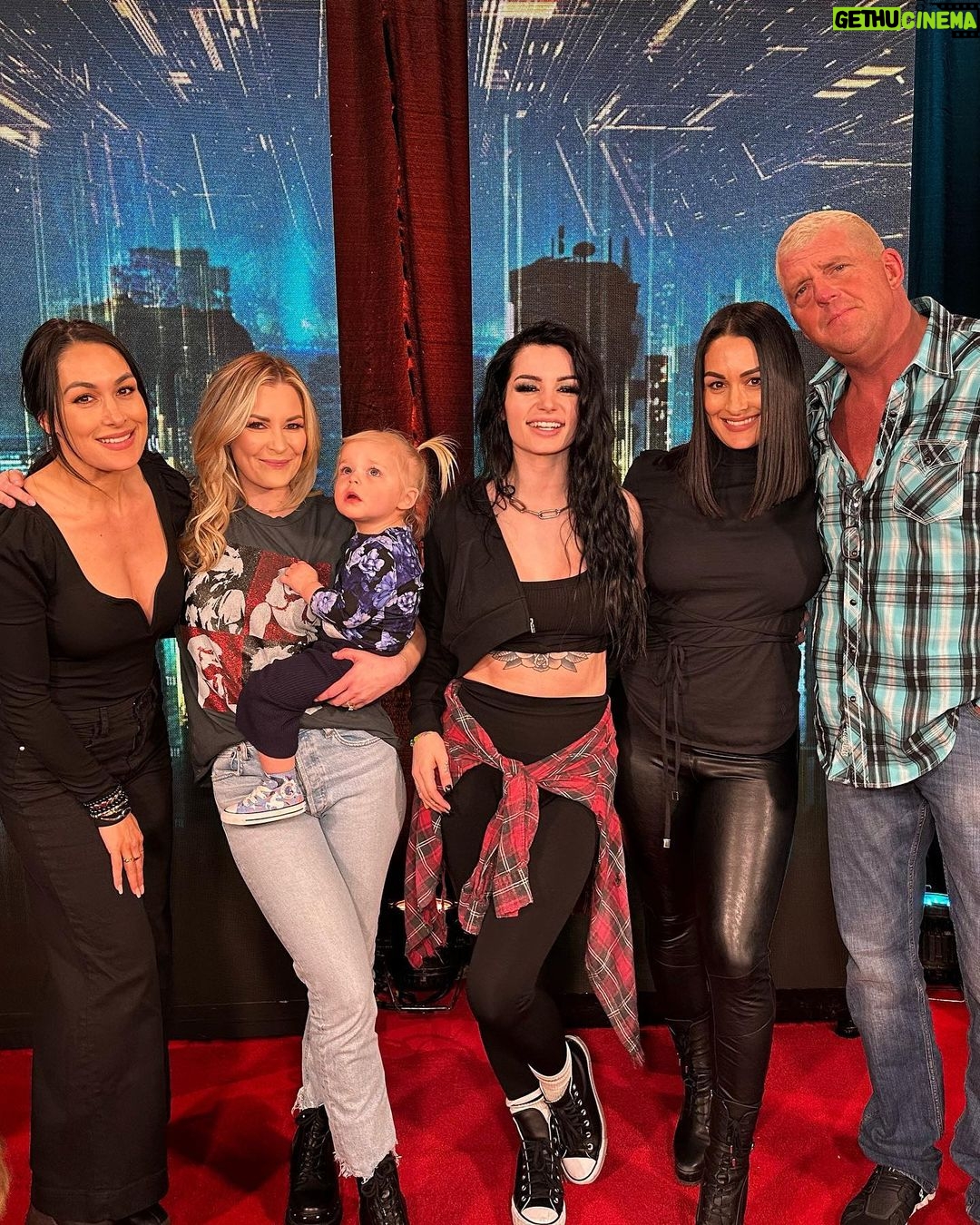 Paige Instagram - The band is back together again ❤️🔥