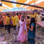 Pakhi Hegde Instagram - Radhe Radhe 🙌🙏 श्री रूद्र महायज्ञ में , स्थान ग्राम खुटवानिया, थाना कुचायकोट, जिला गोपालगंज, बिहार, जिसमें मुख्य भागवत कथा वाचक हमारे परम पूज्य गुरुदेव श्री देवकी नंदन ठाकुर जी है , कथा का समय है दोपहर 1बजे से शाम को 4 बजे तक , आप सभी ज्यादा से ज्यादा संख्या में पहुंचे 14 तारीख़ तक hamare shantidoot dharmaatma parampujya shreee devakinandan thakur jee maharajjiko Hridayse koti koti Pranam karti hun Ek sanatani hone k naate Sabhi sanatani bandhuoki or se Gurudev aapko dil se dhanyawad karti hu is sundar karyakram ke aayojan k liye🙏 Aapne hamare dharm k liye Hamare bhagwan k liye Hamari behen betiyonki suraksha ke liye Hamare shree Krishna bhoomi mukti hetu, hamesha hamesha aawaz uthai hai Itna hi nahi Aapne hamare sanatan dharm ko Hamare Sanskriti ko Hamare desh ke jhande ko videsho tak leheraya hai Gurudev mai aapke lakho karodo bhakt mese ek bhakt hu aur Bahot garvanvit hu 🙏 Dharmo rakshati rakshitaha 🙏🙌 Jai Hind jai Bharat 🙌 Bangalore, India