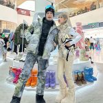 Pakorn Chatborirak Instagram - ชุดพร้อมท์ท์ท์ เด๋วไปซ้อมไถลงจากสไลเดอร์7สีสวนสยามก่อน 🏂⛄️ @leisuresocial