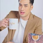 Pakorn Chatborirak Instagram - กะแฟที่ดี คือกะแฟที่กินกะเทอ ☕️😘 #RoomCoffee 36in1 @the.icon.group @paultheicon