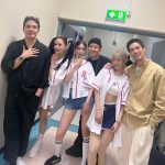Pakorn Chatborirak Instagram - รวมตัวถ่ายรูปว่ายากแล้ว มองกล้องเดียวกันยากกว่ามาก 🥹 #รวมตัวเชียร์3สาว #FFK 💓💓💓 @fayefayeye @fangfangg @kaewjarin @wan_soloist @tonirakkaen