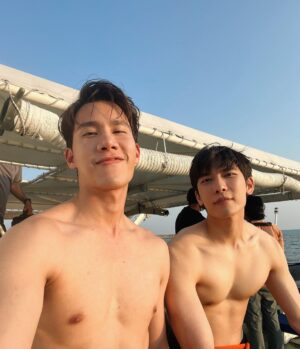 Pakorn Thanasrivanitchai Instagram - Happy belated birthday bruh @mewsuppasit 🤣🥺
.
Wish you a lot of smiles and laughter this year. I hope you will keep constantly reinforce the strength, the passion and the patience within you as you're a man full of dreams. Go rock'em in every endeavors! Remember, I'll always be there for ya🔥
.
And please keep being a little less handsome than me. Love it that way 🤣
