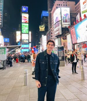 Pakorn Thanasrivanitchai Instagram - Happy belated birthday bruh @mewsuppasit 🤣🥺
.
Wish you a lot of smiles and laughter this year. I hope you will keep constantly reinforce the strength, the passion and the patience within you as you're a man full of dreams. Go rock'em in every endeavors! Remember, I'll always be there for ya🔥
.
And please keep being a little less handsome than me. Love it that way 🤣