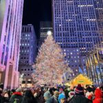Pakorn Thanasrivanitchai Instagram - Sending love from New York 🍷🥳🎄 MERRY X’MAS guys 🙂 Let your heart be light ! From now on, our troubles will be out of sight. 💚 Rockefeller Center Christmas Tree
