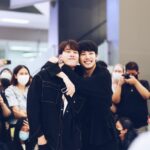 Pakorn Thanasrivanitchai Instagram - HBD to my sticky chewy brotha. 🏋🏻🌚🎂 It was so hard saying goodbye. Change is scary. But countless good times that made us laugh and hundreds bad days we faced together will still be carefully carried along in our journey. There is many more to come !!! 🙃 I believe you’ll nail it this year just like you did. Come visit me sometimes cuz NYC isn’t too far 🍑 Another thousand miles together awaits! Love ya broo 🤼‍♂️ แฮปนะไอเจ้าแม็กซี่ ไกลกันหน่อยนะช่วงนี้55 ขอให้ปีนี้ได้ทำทุกอย่างที่อยากทำ ยิ้มได้กับทุกเรื่อง และมีความสุขสุดๆไปเลย กูจะไปรอรับที่ jfk นะ คิดถึงมากๆเลยว่ะ #นิวยอร์กก็แค่ปากซอย . #maxtul Cr. @famppp Birthday Boy