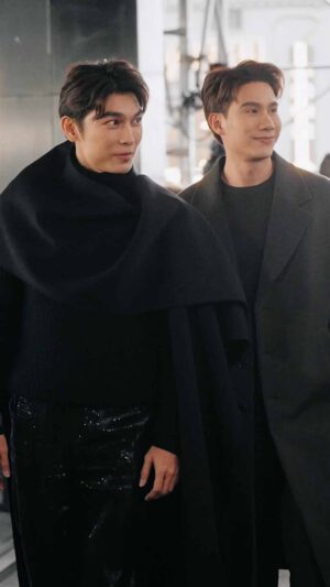 Pakorn Thanasrivanitchai Instagram - Celebrating Valentine’s Day a little early. Thai stars @mewsuppasit and @tul_pakorn make their way into our #NYFW runway show. #MichaelKorsCollection

Video by @nishajohny @jonathanjacobs_