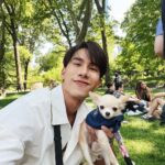 Pakorn Thanasrivanitchai Instagram - Gigi 🦊 a Columbia daughter 🍑 @gigi.chidid . @rienne96 Central Park, New York