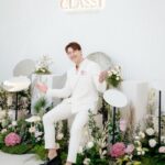 Pakorn Thanasrivanitchai Instagram - Bring out the youthful you! Only by the best @classyclinic ☺️🌷🤌🏼 . วันนี้มาเช็คอัพสุขภาพ พร้อมดูแลผิวให้มี Skin Quality อย่างเป็นธรรมชาติ 🫶🏼 กับ @drjunjune คุณหมอจูน พญ.นันทนัช เดี่ยวสมบูรณ์ ให้ผิวกระชับ มีความชุ่มชื้นดูแลผิวให้ดูดีขึ้น ด้วยนวัตกรรมการกระตุ้นการสร้างคอลลาเจน ในงานเปิดตัวแคมเปญ “เป็นตัวคุณ...ที่รักตัวเองมากกว่าที่เคย” ฉลองเปิดตัว @classyclinic ราชพฤกษ์ โฉมใหม่ โลเคชันใหม่ครับ 🤍🩷 . #ILoveMyClassyReflection #ClassyClinic #ราชพฤกษ์ Classy Clinic