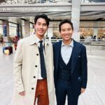 Pakorn Thanasrivanitchai Instagram - Yesterday I had the incredible privilege of sitting down with @pita.ig @tim_pita, the influential one who restores my and Thailand's new generation’s faith and hope for the country. Thank you for letting me represent Thai students from Columbia University and share a brief conversation with you. Despite the short time we had due to the tight schedule, you abundantly moved us with your insightful perspectives, wisdom and simplicity. I do really wish we had longer. 🥺🧡 His conversation was not just about politics, but about the progress, hope and the future of Thailand. It was an honor to discussed our shared vision for a brighter, more inclusive future. New York City is being served as the backdrop for this enlightening exchange, reminding us that our dreams for a better Thailand knows no border!! We voters would definitely keep supporting the @moveforwardparty.official even in the parliamentary opposition. 🙇🏻‍♂️💙🗽 We strive for a Thailand where every voice is heard and every citizen’s potential is realized. Let's gooo🙌🏼💫 Ps. The bodyguard part was unexpected, but it was such a pleasure to help. Thank you @bas_ny for the opportunity krub. 🙇🏻‍♂️🙏🏼 New York, New York