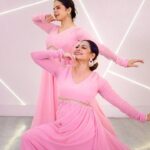 Palak Sindhwani Instagram – To all the women out there..

You are stronger than you think,
You are more beautiful than you believe,
You are more special than you know!!

Thank you for building up other women, for loving yourselves, fighting for more, Thank you for being you, 
Aap sab sach mai SUBHANALLAH Ho!!! 🌸✨❤️

Outfit – @lavanyathelabel 
Shot by – @vikasgorule 
Studio – @ukiyostudio.in 

#dancereels #womenday #trendingreels #tribute #dancevideo #dancecover #fyp #explore #palaksindhwani