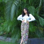 Palak Sindhwani Instagram - Happy New Month! 🌸 God, Goals, Grateful & Growing..🤍✨ Wearing - @moonstruckbyss Clicked by - @capture_photography_01 #postoftheday #peace #grateful #instamood #ootd #nature #fyp #instalove #palaksindhwani #coordset