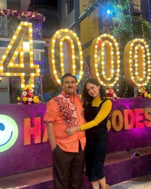 Palak Sindhwani Instagram - Beyond Grateful..❤️

Time Flies and How!! ✨
Congratulations to the entire team of @taarakmehtakaooltahchashmahnfp for achieving this milestone and Thank You to each one of you for showering so much love and support, Aapke pyaar se hi hum sab hai!! 🧿

#4000episodes #tmkoc #grateful #instamood #celebration #fyp #palaksindhwani