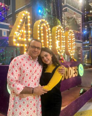 Palak Sindhwani Instagram - Beyond Grateful..❤️

Time Flies and How!! ✨
Congratulations to the entire team of @taarakmehtakaooltahchashmahnfp for achieving this milestone and Thank You to each one of you for showering so much love and support, Aapke pyaar se hi hum sab hai!! 🧿

#4000episodes #tmkoc #grateful #instamood #celebration #fyp #palaksindhwani