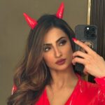 Palak Tiwari Instagram - A demon and my biggest sin is I love snacks 🐥