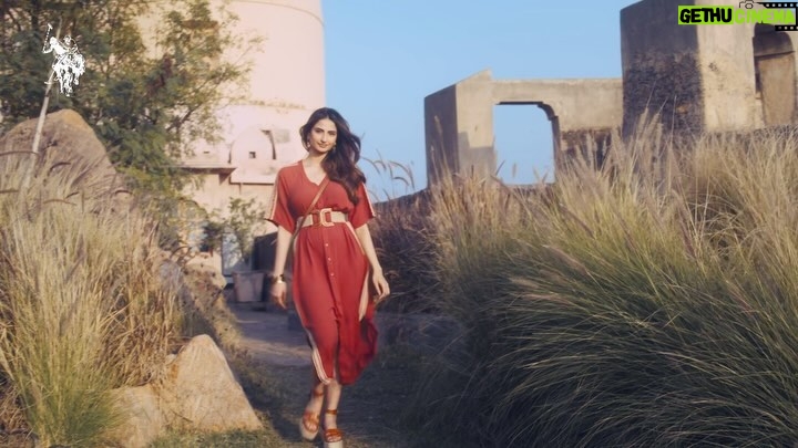Palak Tiwari Instagram - Embark on a journey of wanderlust and sporty elegance with the all new U.S. Polo Assn. womenswear collection, featuring @palaktiwarii It’s more than fashion, it’s a celebration of your distinctive style and the joy of living authentically! So Don’t miss out – explore the collection now exclusively on www.uspoloassn.in U.S. Polo Assn. x Palak Tiwari #USPoloAssn #USPAstyle