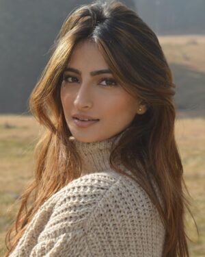 Palak Tiwari Instagram - 🗻🌞