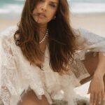 Paloma Bernardi Instagram - Para: @revistamanequim ✨ Foto: @viniciusmochizuki Beauty: @walterlobato_ Stylist: @paulozelenka Imprensa: @melinatavarescomunicacao @editoraescala São Paulo, Brazil