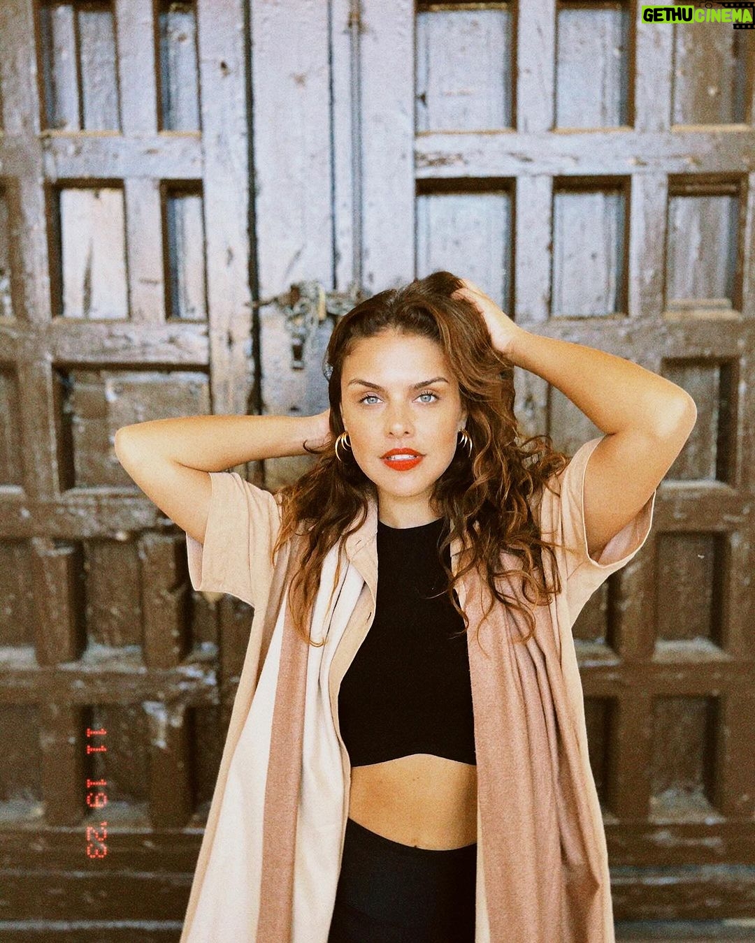 Paloma Bernardi Instagram - Más que bela,Marbella ! Más que boa onda, Ronda ! Sentenil, que acolhida gentil ! Córdoba,Mijas,Málaga…e Granada!? Sim eu vou! Já é a próxima parada!🇪🇸✨ “Gracias Mama y Papa!” #andalucia @paggioli @edouarddesfontaines @mimo_viagens @mayte.scaravelli #Espanha Andalusia, Spain