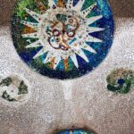 Paloma Bernardi Instagram - Pelo amor de Gaudí - Park Guell De mãos dadas com Deus, #Gaudí se inspirou na natureza para criar suas infinitas obras, totalmente artísticas! @mimo_viagens | @mayte.scaravelli Fotos: @lanza.fotografia #Barcelona 🇪🇸 Barcelona, Spain