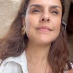 Paloma Bernardi Instagram - Eu senti a grandiosidade de Deus! SAGRADA FAMÍLIA - SAGRADO LUGAR! @mimo_viagens | @mayte.scaravelli Fotos: @lanza.fotografia #Barcelona 🇪🇸 Guia: @maramessa___ @secretodebarcelona Barcelona, Spain