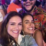 Paloma Bernardi Instagram – Mais uma @tardezinha pra contar história!
Aqui,praticamente no quintal da minha casa,vivendo a ousadia e alegria de ser feliz com muito “pagodin”!! Que MomenTHo!!!Que MomenTHo,senhoras e senhores!! Fortes emoções!! Obrigada @thbarbosa @rafaelzulu e equipe, vocês entregaram tudo!
TARDIZINHAAAAAA, EU FUI EU TAVA ! ✨ São Paulo, Brazil