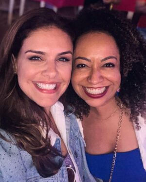 Paloma Bernardi Instagram - Mais uma @tardezinha pra contar história! 

Aqui,praticamente no quintal da minha casa,vivendo a ousadia e alegria de ser feliz com muito “pagodin”!! Que MomenTHo!!!Que MomenTHo,senhoras e senhores!! Fortes emoções!! Obrigada @thbarbosa @rafaelzulu e equipe, vocês entregaram tudo!

TARDIZINHAAAAAA, EU FUI EU TAVA ! ✨