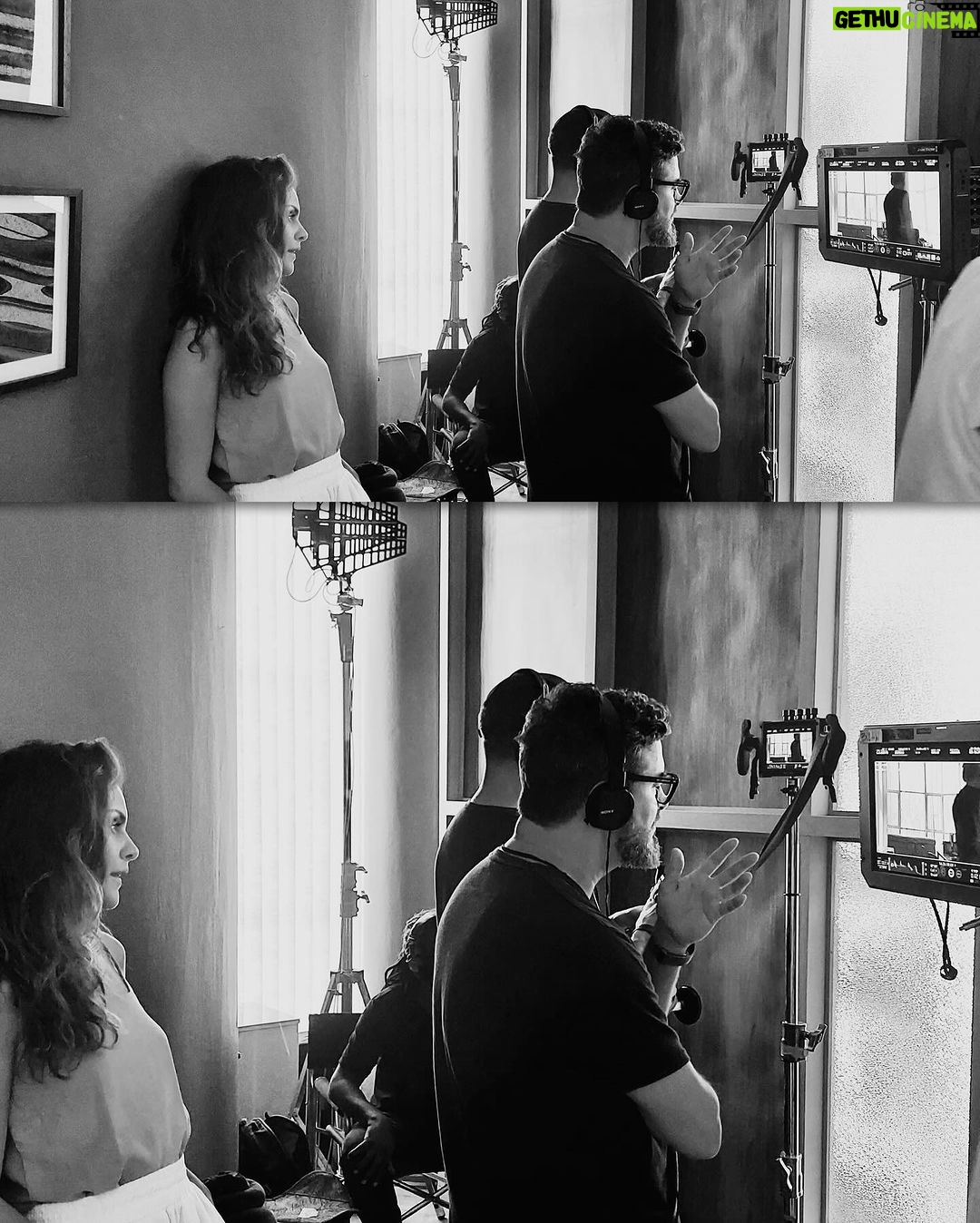 Paloma Bernardi Instagram - Porque tudo por aqui foi sobre ser e confiar! E “por um fio” eu me vi ali, em estado presente, apenas s e n d o e c o n f i a n d o ! ✨Obrigada equipe e elenco por tudo…certeza que está nascendo um projeto lindo e sou feliz por minimamente fazer parte! Obrigada @davidschurmann pelo convite, pelo seu olhar, pela nossa troca!!! Pra você sempre o meu SIM!! É só você falar VEM e vamos juntos •••> 🎬🌍 #OthonBarros @romuloestrela @brunogagliasso @dudagalvaoficial #PUF #PorUmFio #BackStage #Cinema #Bastidores #CinemaBrasileiro #MinhaArte #VidaDeAtriz #CinemaNacional #resistencia @luizbolognesi66 @rubiprodutora @addcasting São Paulo, Brazil