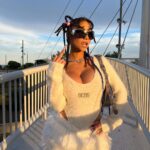 Paloma Mami Instagram - PERDISTE SENDA GATITA 🐾🐱💅