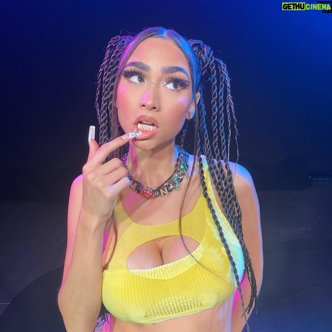 Paloma Mami Instagram - He think my hustle attractive