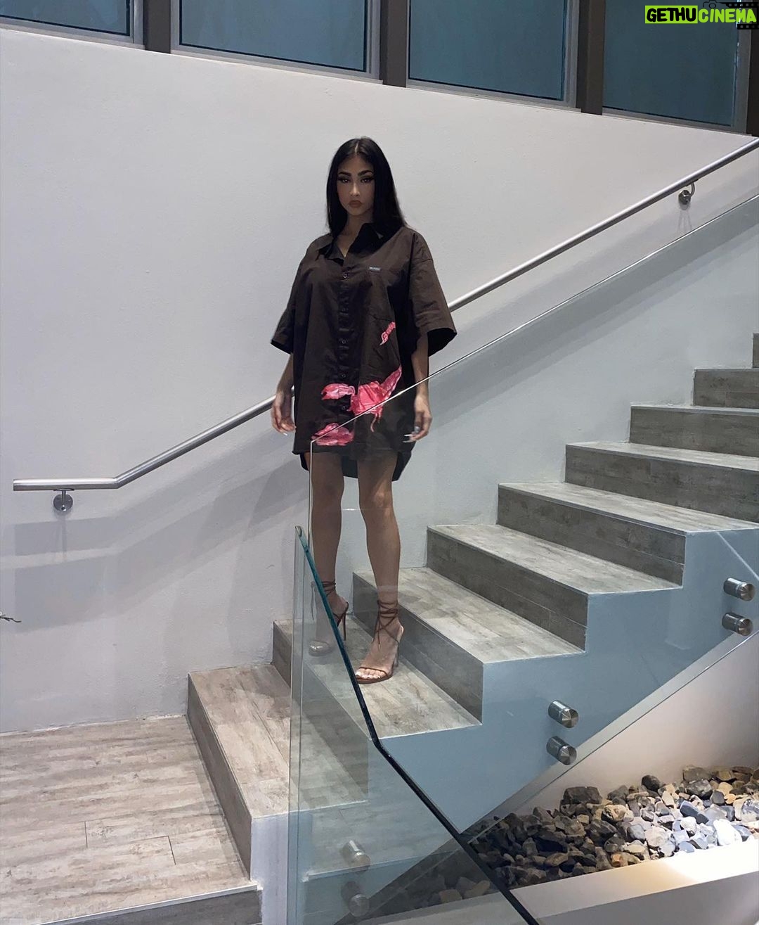Paloma Mami Instagram - No es que sea mala..soy Escorpio 🤷🏽♀️