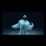 Paloma Mami Instagram - When she creative, fly AND got that good aura....No red light stopping me 🕊🌎⭐️