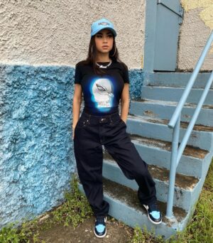 Paloma Mami Instagram - Me avisan si quieren una polera así 🤓🕊