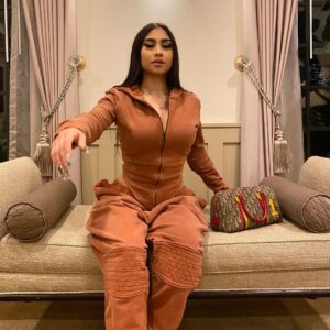 Paloma Mami Instagram - Todo este goteo pa estar en el living