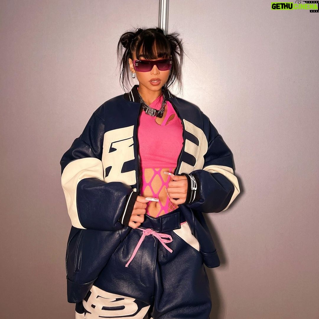 Paloma Mami Instagram - Nunca piola ✨💘💧 Barcelona, Spain