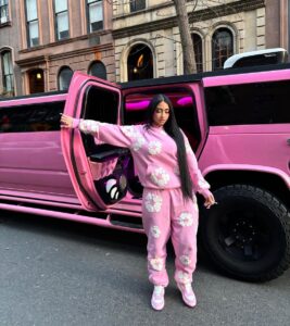 Paloma Mami Instagram - 1 de 1 🩷🧠 pero ya lo sabes Nueva York