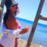 Pamela Díaz Instagram - Hello 2024.... Disfrutando en el sur 😎.