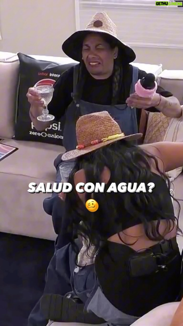 Pamela Díaz Instagram - Sjjajajajja cuándo se ha visto estoooo ajjajaja 🤣