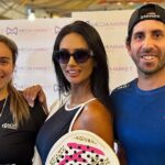 Pamela Díaz Instagram - Peopleeeee! A las 13:00hrs tenemos nuevo video en mi canal de Youtubeeee 🫣 Hicimos el lanzamiento de mis palas de Pádel peopleeeee! 🎾❤️ Recuerden que las pueden encontrar en mediamarket.cl 🙌🏼