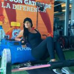 Pamela Díaz Instagram - Hola People volví a la realidad a entrenar para ser mejor persona 😂. Gracias People 💋 Y @tierrabrava13 por dejarme ser .😘 @canal13cl
