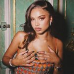 Paola Locatelli Instagram - Had the best birthday dinner with all my friends & family For the second Time @tiffanyandco hosted the party Thank you so much for being by my side for all the best memories of my life, I’ll never forget that. Forever thankful Look at the jewels!!! Please!!!! Thats insane 💌 pics: @axlejozeph hair : @tshsublime @esthairsluxury mua : @odilejimenezmua publicité